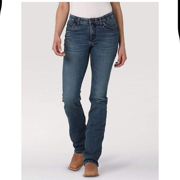 WOMEN'S WRANGLER ULTIMATE RIDING JEAN WILLOW MID-RISE (112330008) Size 32 13x34 - Picture 1 of 7